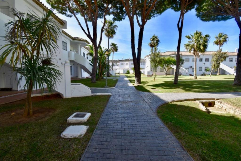 Apartamento La Barrosa - Chiclana - Urb. Pinar Atlántico Chiclana de la Frontera Exterior foto